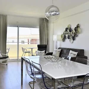 https://luxury-torremolinos-vistas-al-mar.hotelsinnerja.org