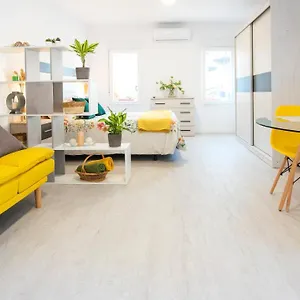 https://acogedora-casa-de-invitados-con-piscina.besthotelstoledo.com