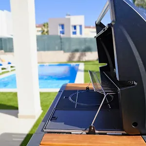 https://villa-paradise-playa-paraiso-tenerife.tenerifehoteles.net